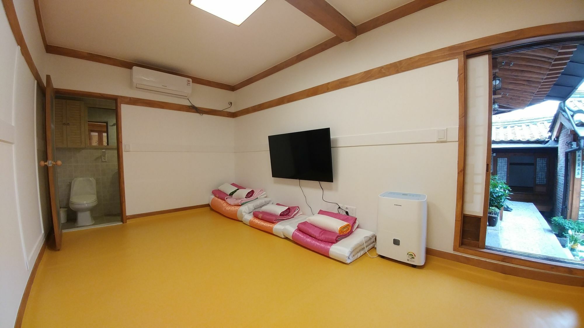 Bukchon Hyosunjae Guesthouse Seoul Exterior photo