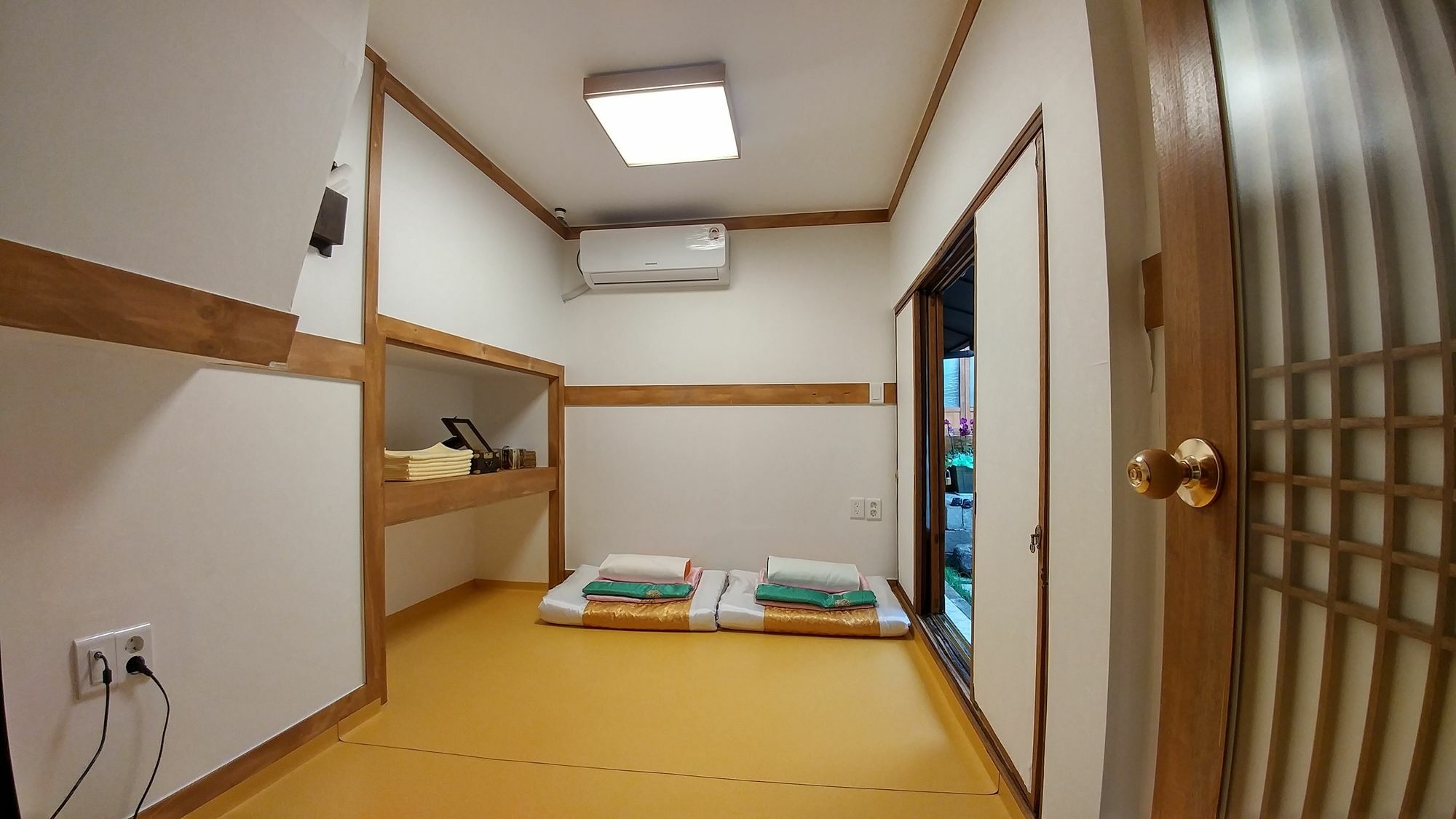 Bukchon Hyosunjae Guesthouse Seoul Exterior photo